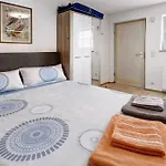 Im Bohrer Appartement *